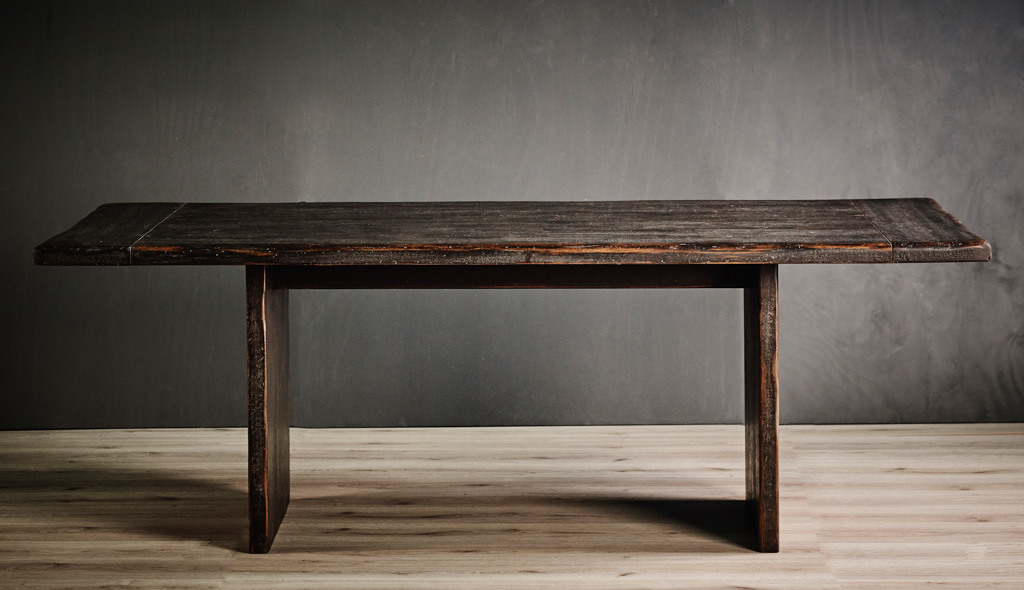 MESA COMEDOR SACRISTY